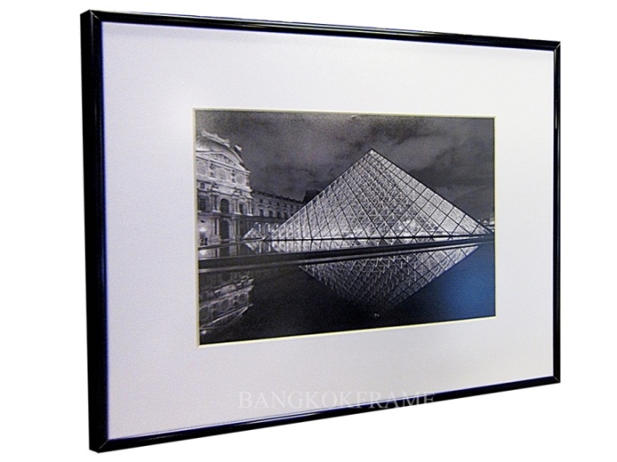 กรอบรูปอลูมิเนียมสีดำ